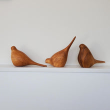 Load image into Gallery viewer, Wood-look Ceramic Bird
