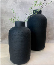 Load image into Gallery viewer, Textured Vase - Large Oblong
